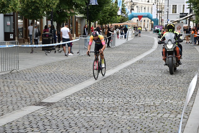 同樣影響了 同樣影響了